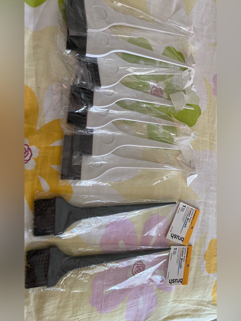Hair Color Tint Brushes  - White and Black feathering brushes also